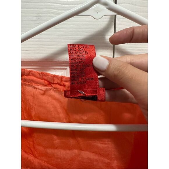 V Christina Womens Silk Tunic Blouse Eyelet Quarter Sleeve Smocked Cuff Orange M - Picture 4 of 7